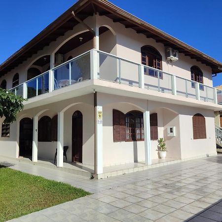 Apartamento De 2 Dormitorios Florianópolis Dış mekan fotoğraf