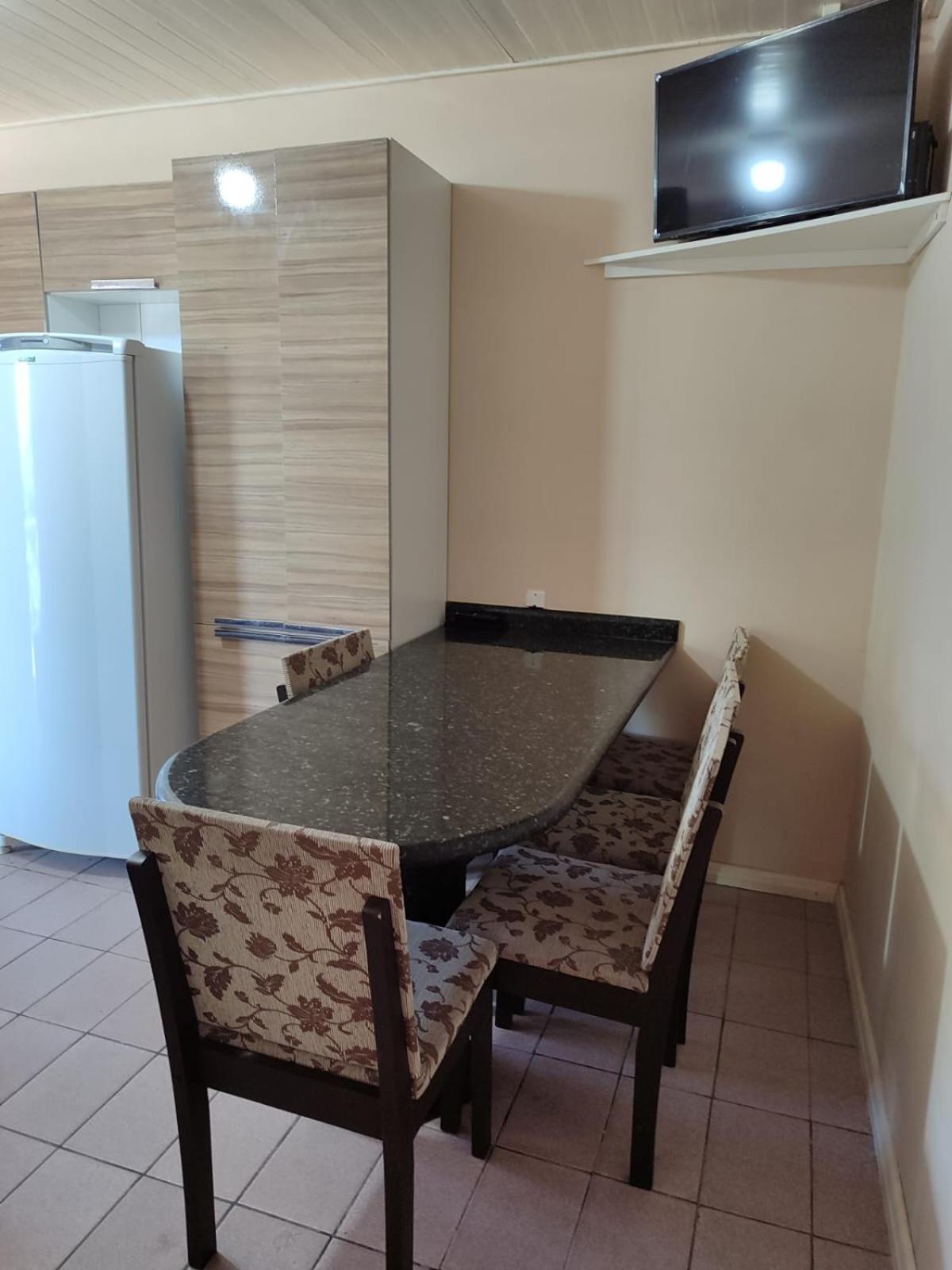 Apartamento De 2 Dormitorios Florianópolis Dış mekan fotoğraf